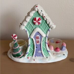 Yankee Candle Festive Gingerbread House Candle Holder - Green and Purple